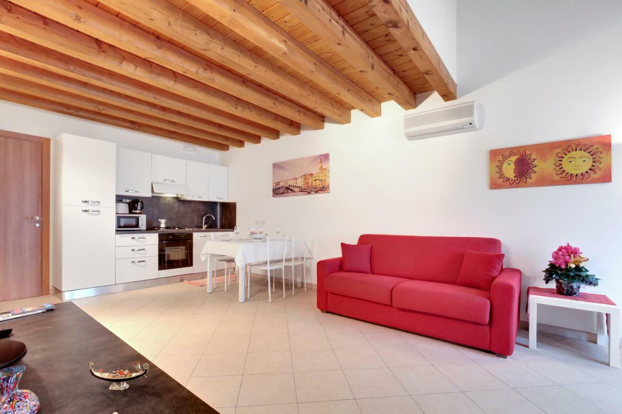Little Canal 8 Venice Luaran gambar